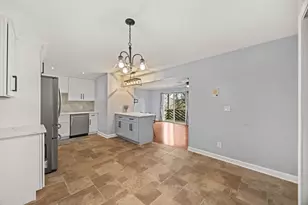 20224 S Frankfort Square Rd, Frankfort, IL 60423 - Photo 5