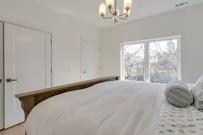 19 Marina Drive, Des Plaines, IL 60016 - Photo 19