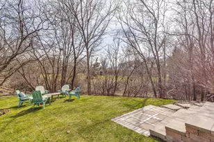 19 Marina Dr, Des Plaines, IL 60016 - Photo 35