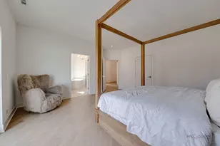 19 Marina Dr, Des Plaines, IL 60016 - Photo 29