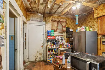 7127 S Artesian Avenue, Chicago, IL 60629 - Photo 3