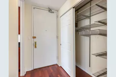655 W Irving Park Road #1502, Chicago, IL 60613 - Photo 11