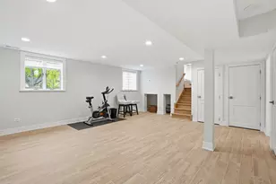 212 E Monterey Ave, Schaumburg, IL 60193 - Photo 19