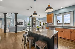 647 Bennett Dr, North Aurora, IL 60542 - Photo 11