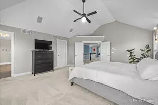 647 Bennett Dr, North Aurora, IL 60542 - Photo 25