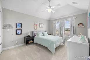 647 Bennett Dr, North Aurora, IL 60542 - Photo 33