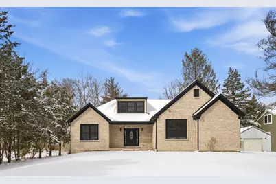 3026 Jackson Drive, Arlington Heights, IL 60004 - Photo 1