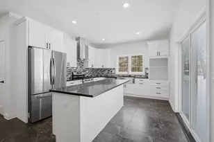 3026 Jackson Dr, Arlington Heights, IL 60004 - Photo 5