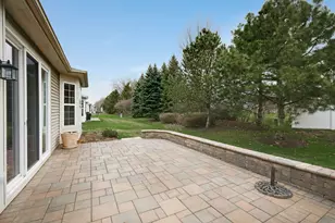 585 Tuscan View Dr, Elgin, IL 60124 - Photo 25