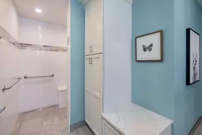 933 Wheaton Oaks Drive, Wheaton, IL 60187 - Photo 17