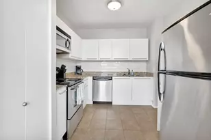 780 S Federal St, Chicago, IL 60605 - Photo 7