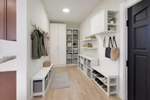 6730 W Dakin St, Chicago, IL 60634 - Photo 13