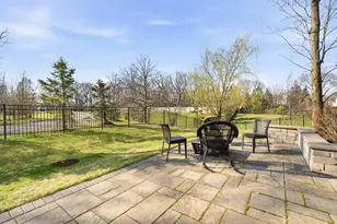 28 Pinnacle Ct, Naperville, IL 60565 - Photo 37