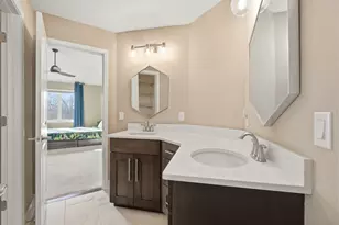 28 Pinnacle Ct, Naperville, IL 60565 - Photo 23