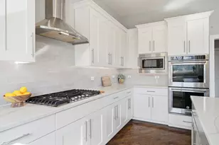 28 Pinnacle Ct, Naperville, IL 60565 - Photo 13