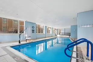 25 E Superior St, Chicago, IL 60611 - Photo 17