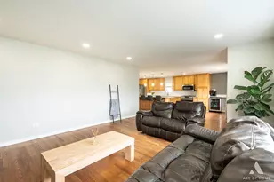 6106 W 127th St, Palos Heights, IL 60463 - Photo 9