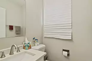 1436 Portsmouth Ave, Westchester, IL 60154 - Photo 17