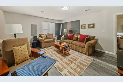 1436 Portsmouth Avenue, Westchester, IL 60154 - Photo 5