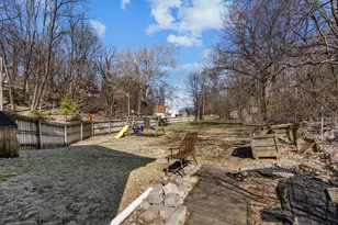 846 27th St, Moline, IL 61265 - Photo 23