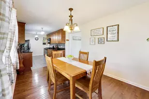 8324 44th Pl, Lyons, IL 60534 - Photo 9