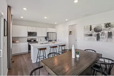 3002 Old Castle Road, Joliet, IL 60435 - Photo 7