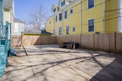 108 Wesley Avenue, Oak Park, IL 60302 - Photo 3