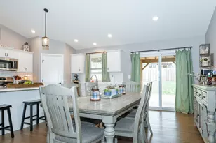 1001 Bach Dr, Bloomington, IL 61704 - Photo 11