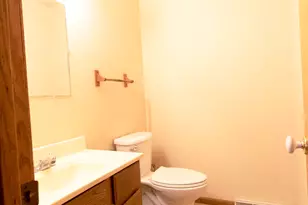 420 E Benton St, Morris, IL 60450 - Photo 15