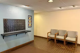 505 Redondo Dr, Downers Grove, IL 60516 - Photo 5