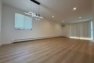 5 Echo Ct, Vernon Hills, IL 60061 - Photo 3