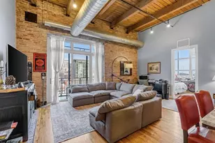 770 W Gladys Ave, Chicago, IL 60661 - Photo 7