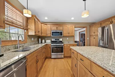 1334 Walsh Drive, Yorkville, IL 60560 - Photo 13