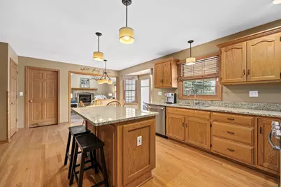 1334 Walsh Drive, Yorkville, IL 60560 - Photo 11