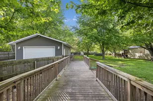 35652 Jay Dr, Custer Park, IL 60481 - Photo 19
