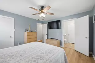 35652 Jay Dr, Custer Park, IL 60481 - Photo 13