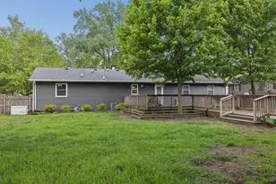 35652 Jay Dr, Custer Park, IL 60481 - Photo 23