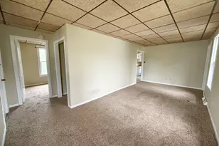 204 Penn St, Streator, IL 61364 - Photo 9