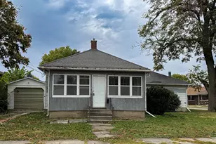 204 Penn St, Streator, IL 61364 - Photo 1