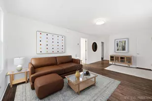 208 W State St, North Aurora, IL 60542 - Photo 3