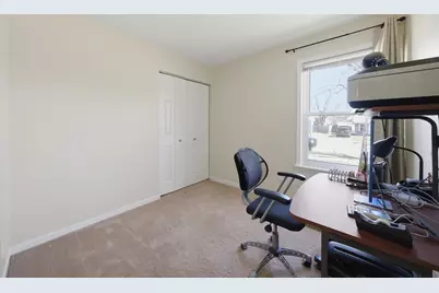 175 Creekside Drive, Bolingbrook, IL 60440 - Photo 9