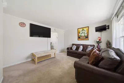 175 Creekside Drive, Bolingbrook, IL 60440 - Photo 3