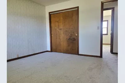 318 E Park Court, Gilman, IL 60938 - Photo 11