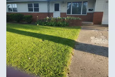 318 E Park Court, Gilman, IL 60938 - Photo 3