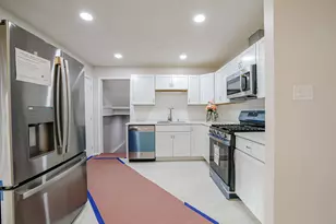 1777 Linden Ave, Hanover Park, IL 60133 - Photo 9