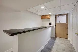 381 S Berkley Ave, Elmhurst, IL 60126 - Photo 19
