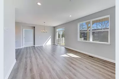 377 Masters Drive, Addison, IL 60101 - Photo 5