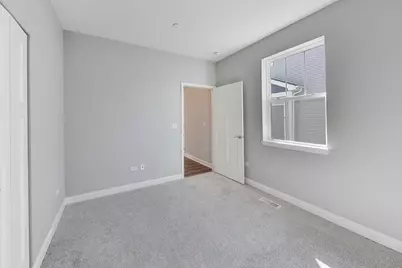 377 Masters Drive, Addison, IL 60101 - Photo 19