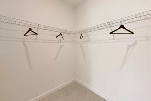 377 Masters Dr, Addison, IL 60101 - Photo 13