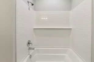 377 Masters Dr, Addison, IL 60101 - Photo 17